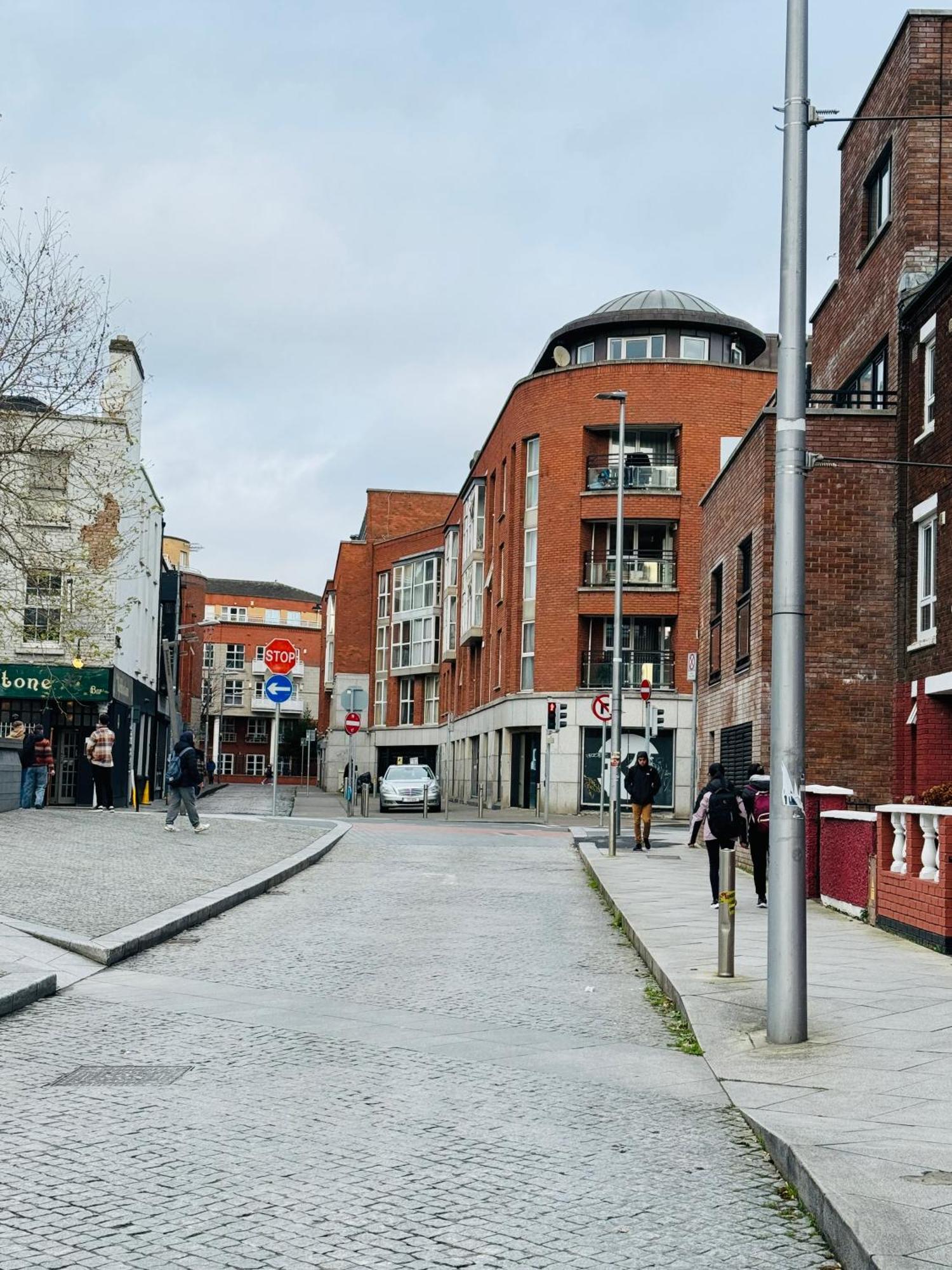 Smithfield Square Nest Entire Apt Dublin Buitenkant foto